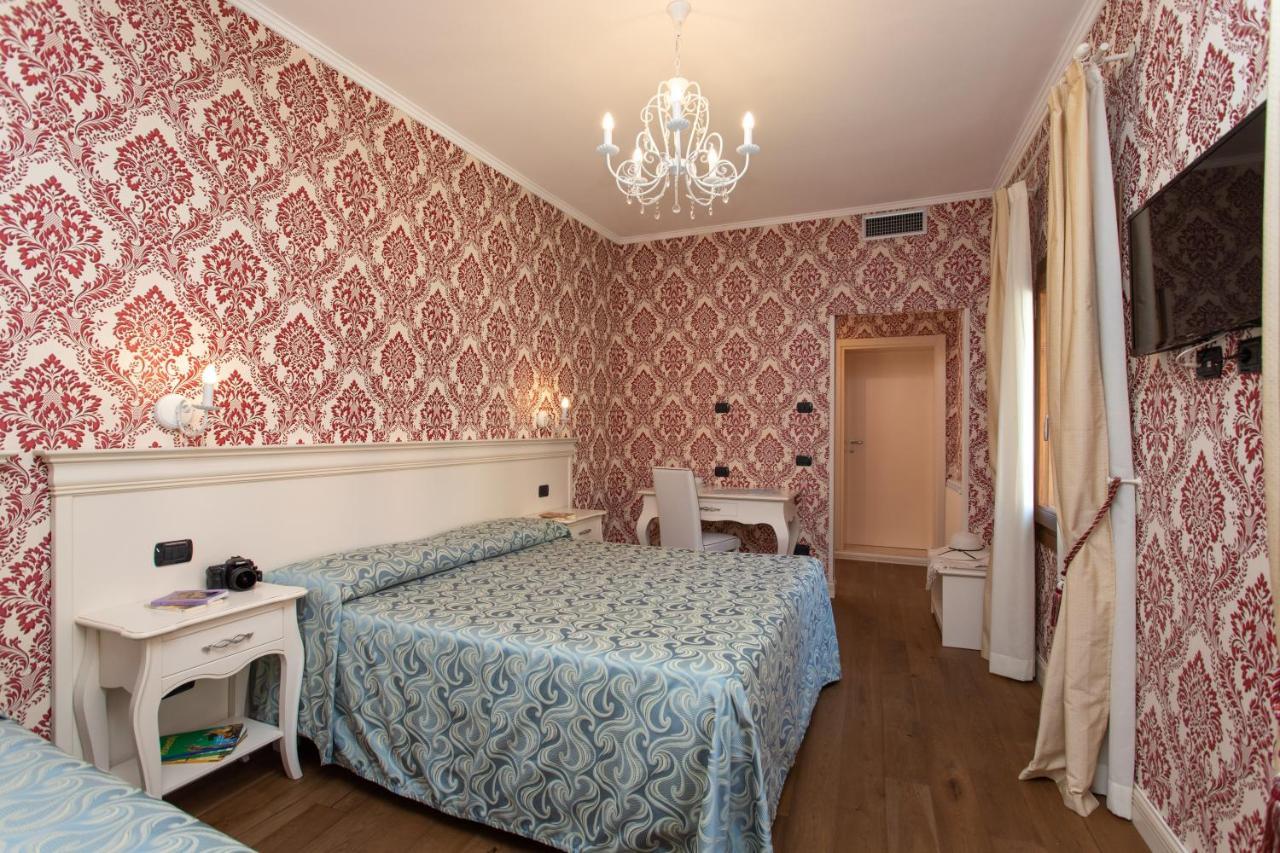 Charming Palace Santa Fosca Венеция Экстерьер фото