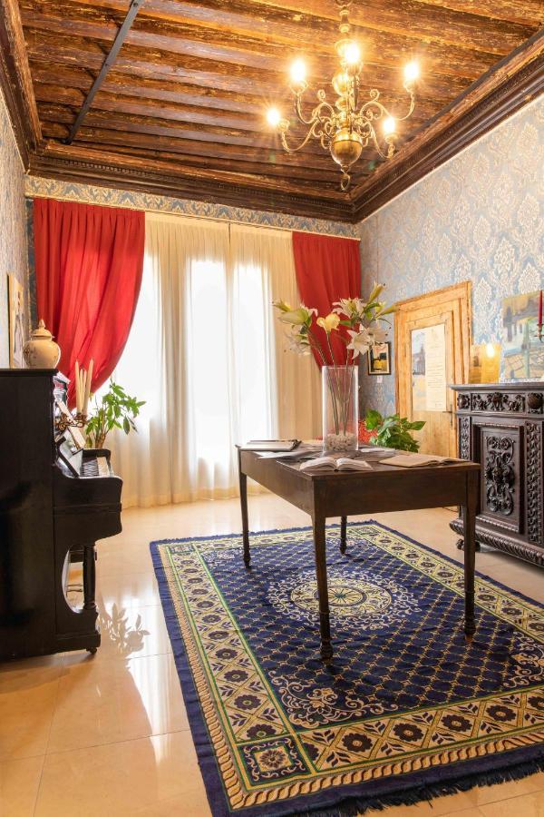 Charming Palace Santa Fosca Венеция Экстерьер фото